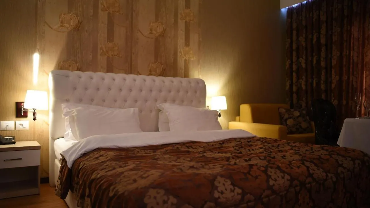 ****  Hotel Bleart Shkallnur Albania