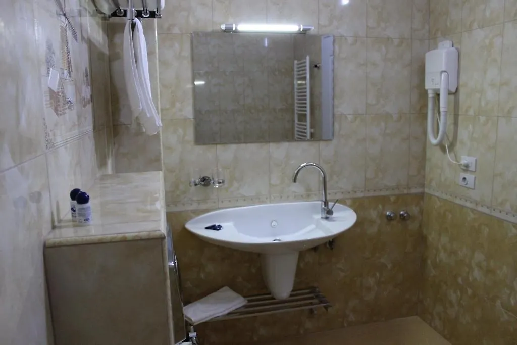 Hotel Bleart Shkallnur