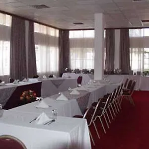 https://mosa-court-apartments.about-kampalahotels.com