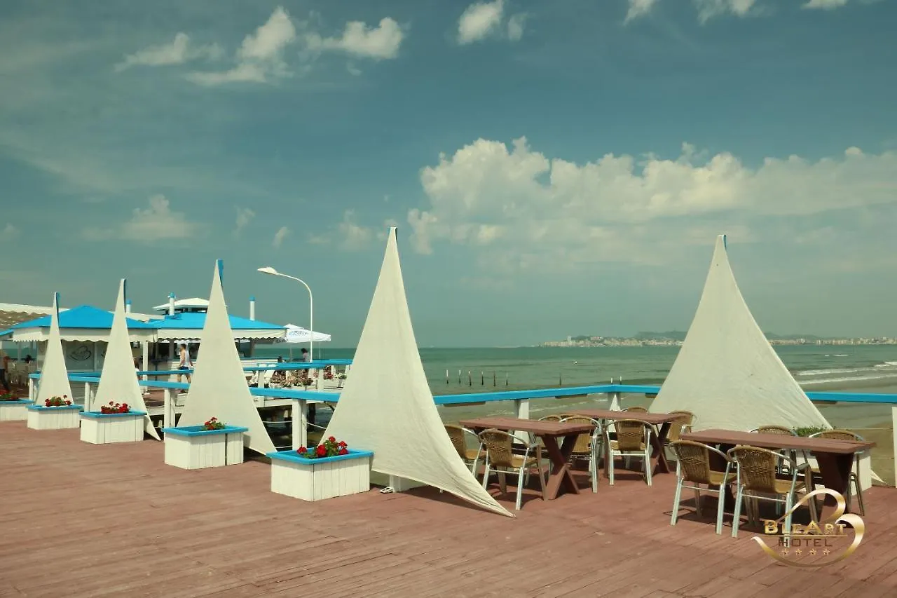 Hotel Bleart Shkallnur Albânia